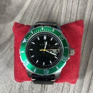 Nautis Dive Pro 200 Leather-Band Watch w/Date - Green/Black